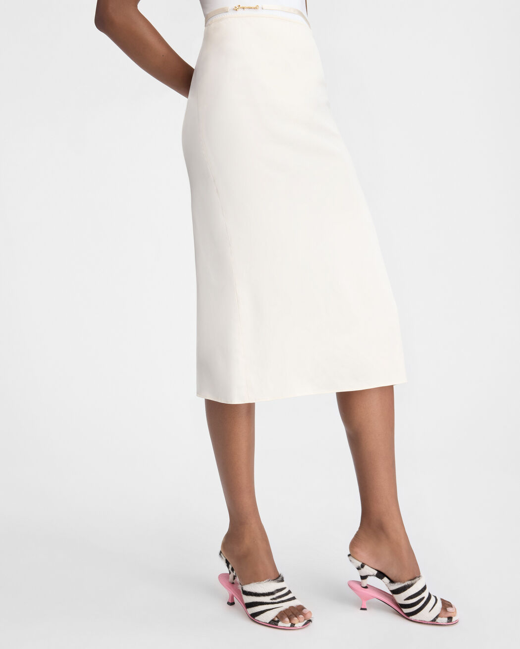 تنورة La Jupe Notte jacquemus تنورة la jupe notte