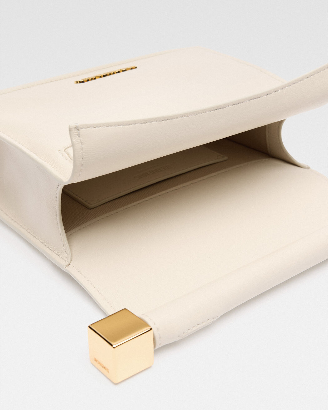 The small Rond Carré clutch jacquemus the small rond carr clutch