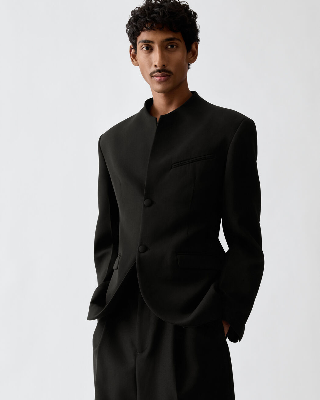 The Pisco jacket jacquemus the pisco jacket
