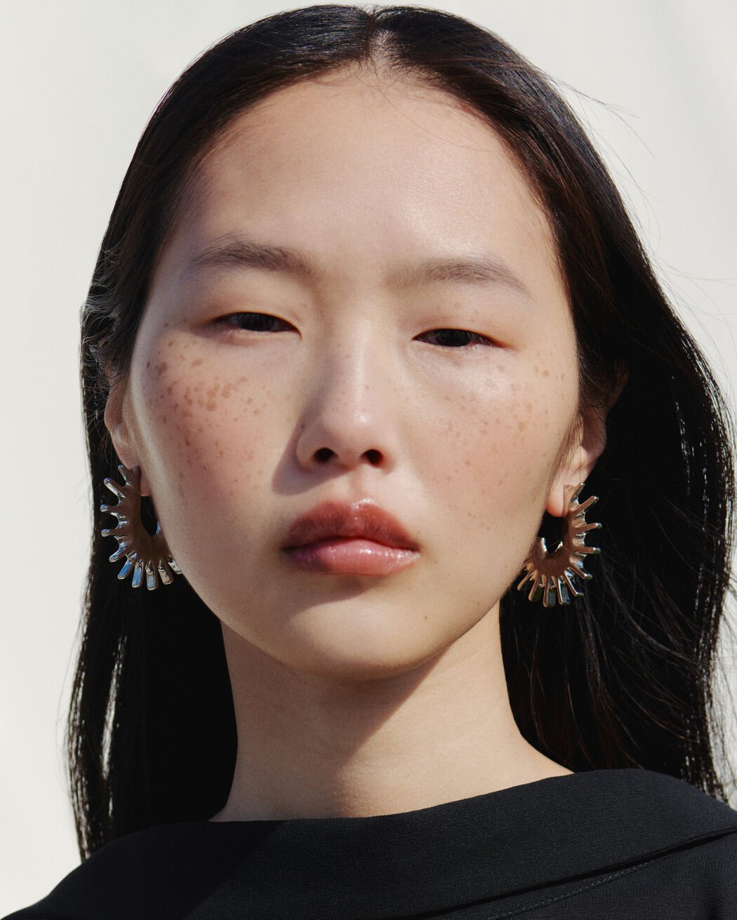 The Hippocampe earrings jacquemus the hippocampe earrings