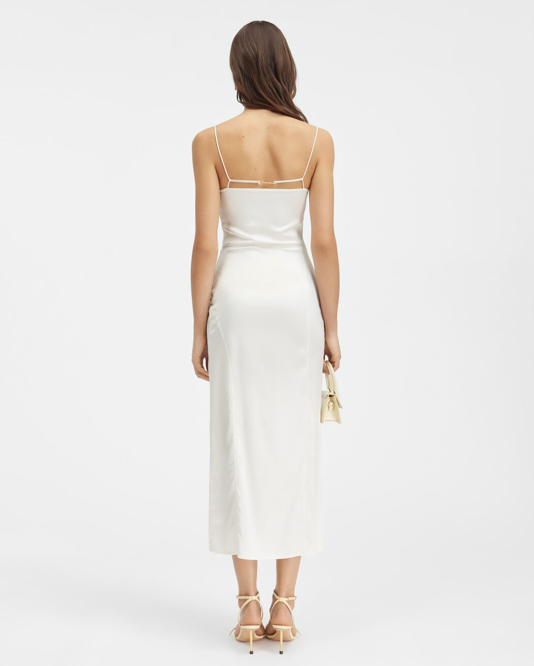 فستان La Robe Notte jacquemus فستان la robe notte