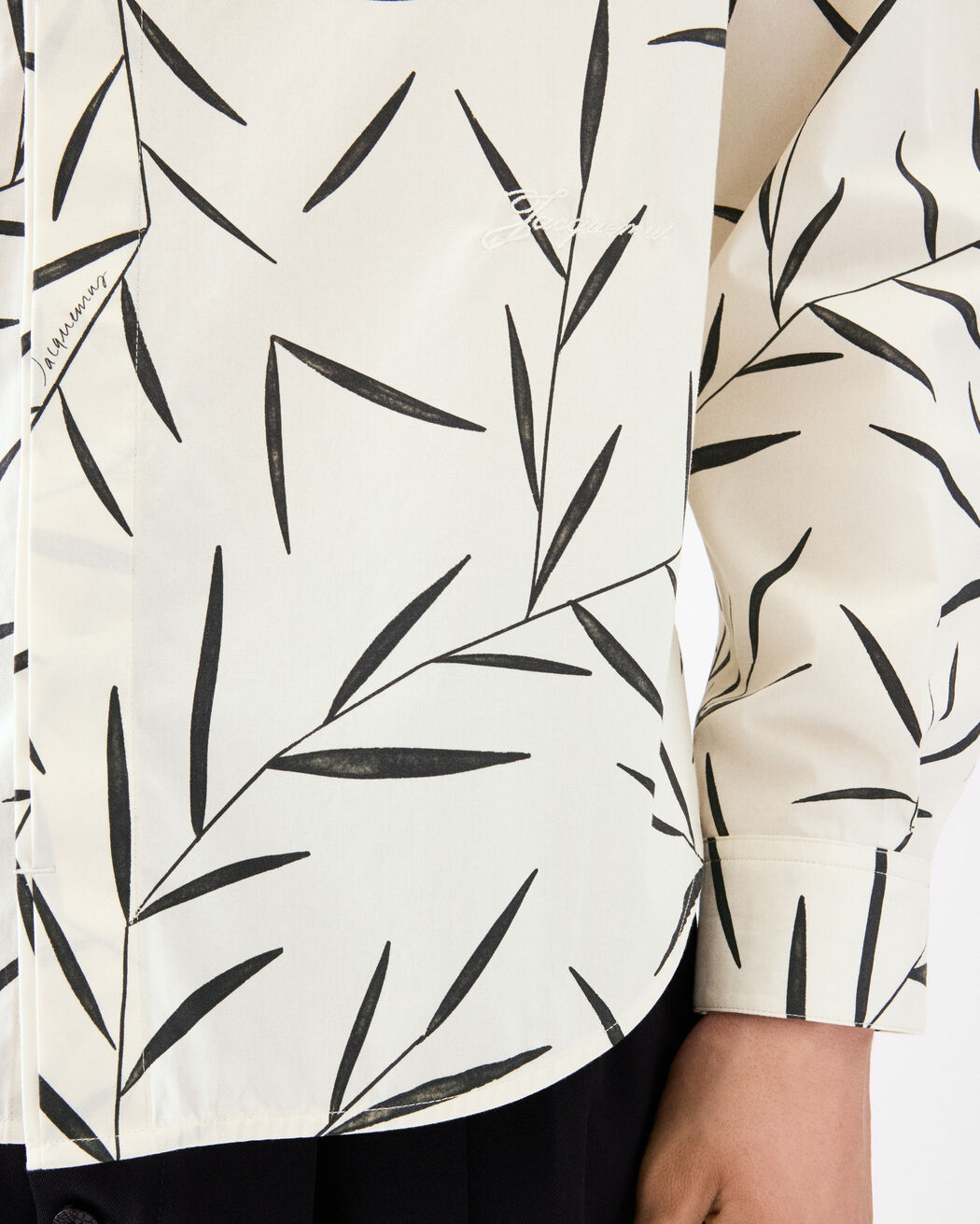 The Simon long-sleeve shirt jacquemus the simon long sleeve shirt