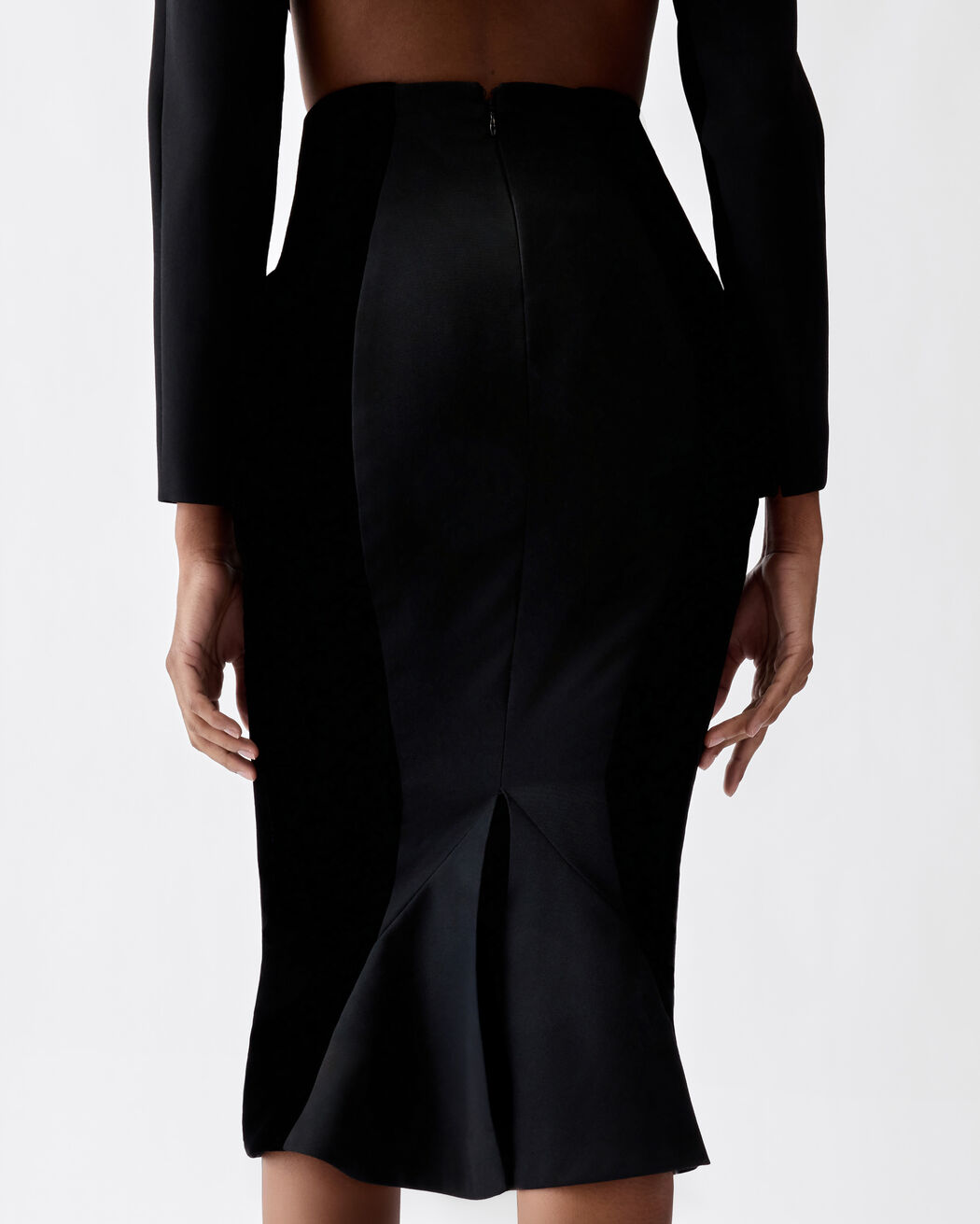 تنورة The Tailleur jacquemus تنورة the tailleur