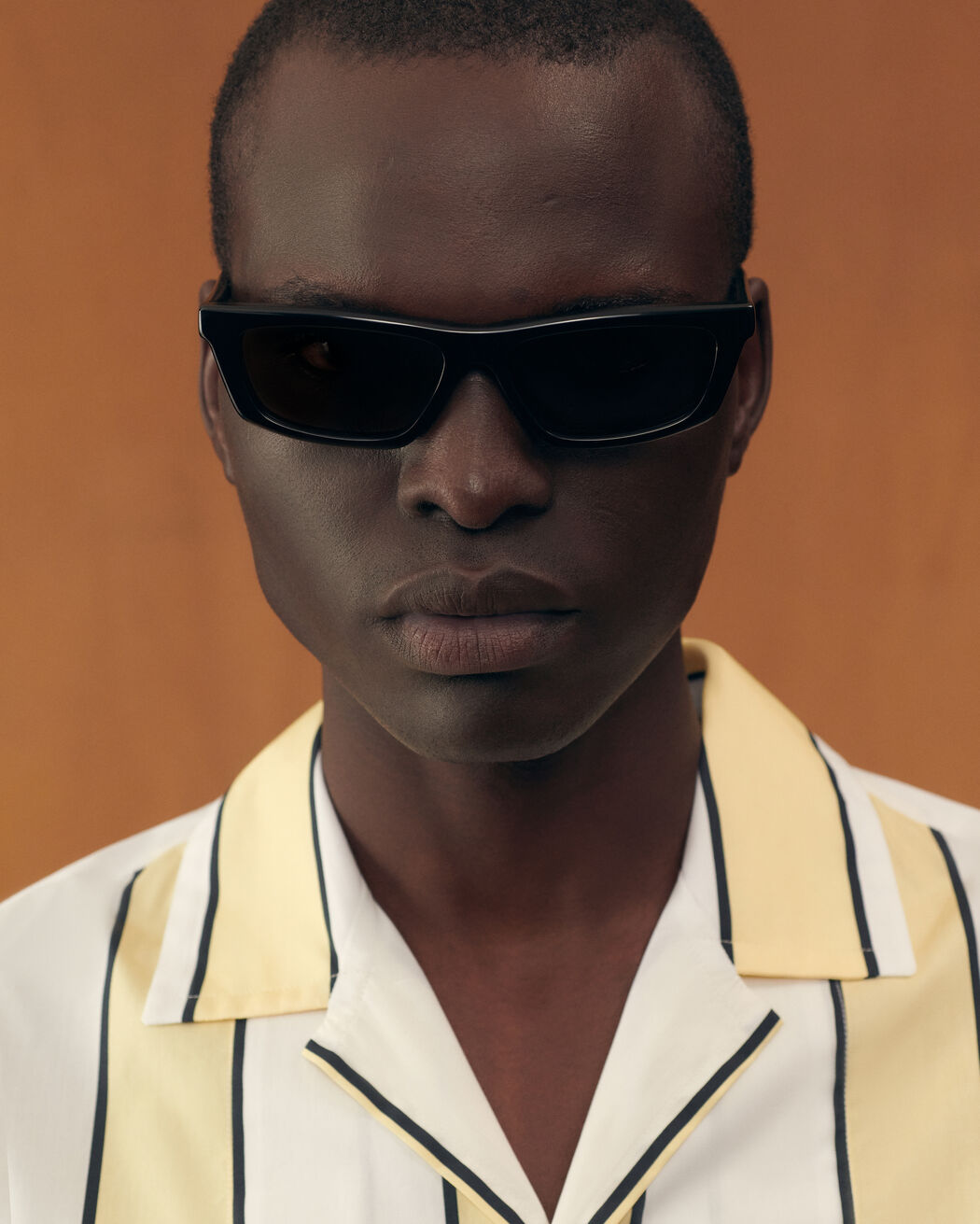 The Trapezi sunglasses
jacquemus the trapezi sunglasses