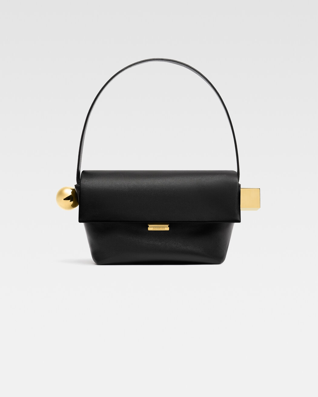 The Rond Carré حقيبة jacquemus the rond carr  حقيبة