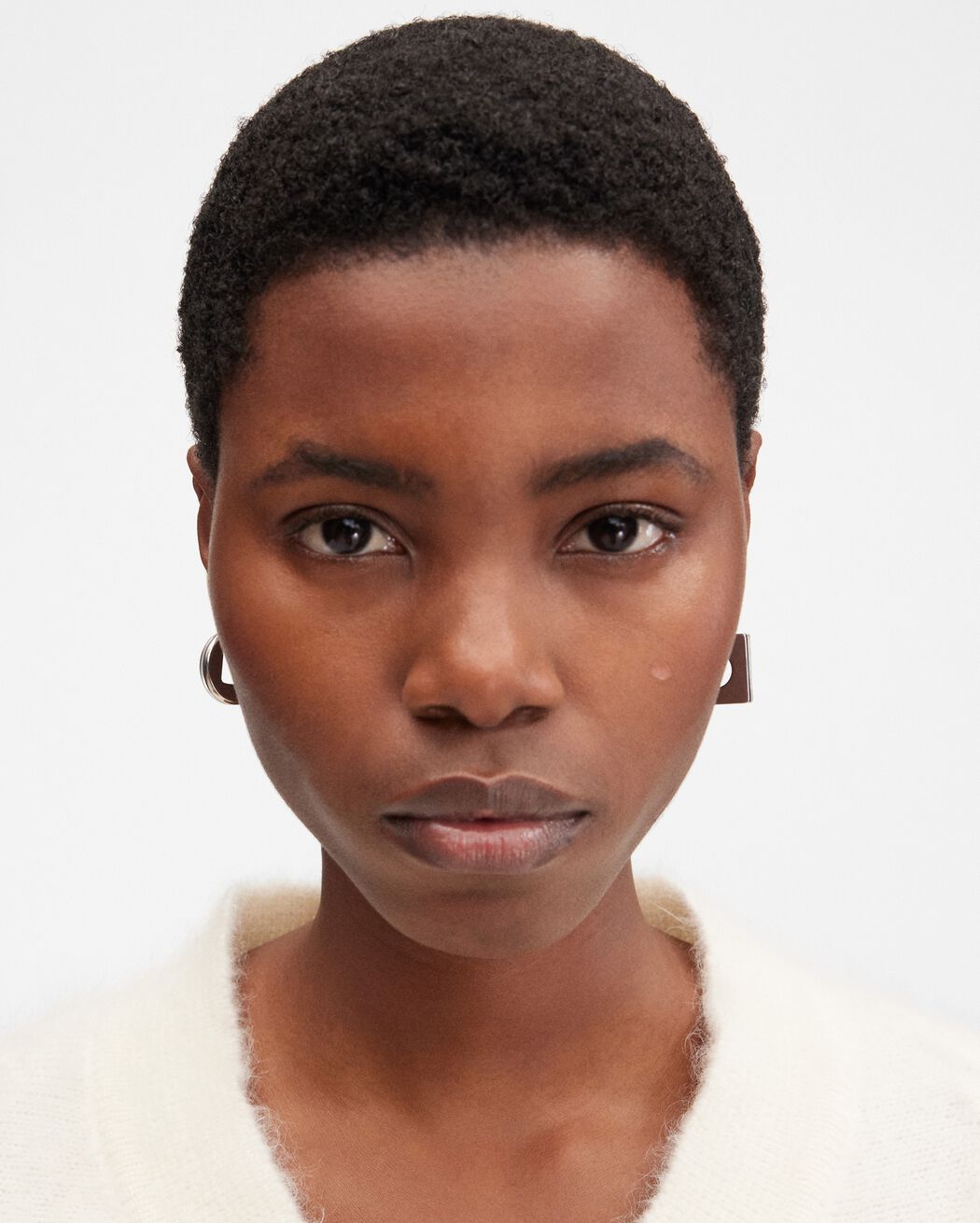 أقراط The Rond Carré earrings jacquemus أقراط the rond carr earrings