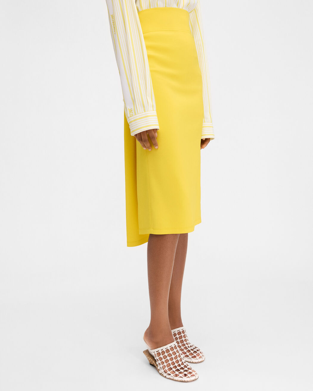 The Sablier skirt jacquemus the sablier skirt