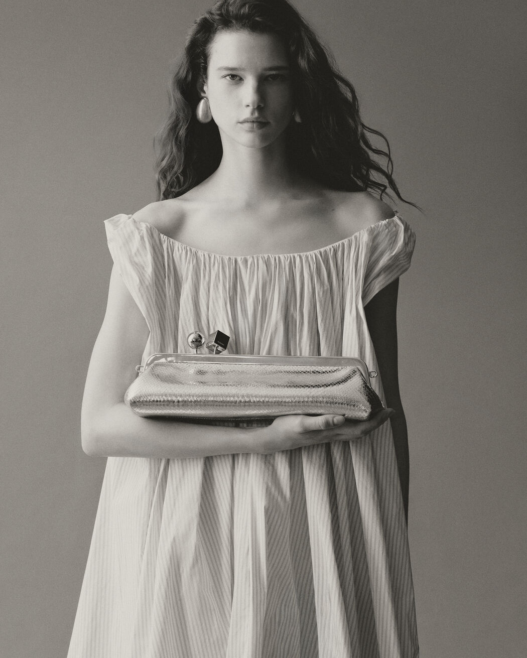 La Pochette Salon jacquemus la pochette salon