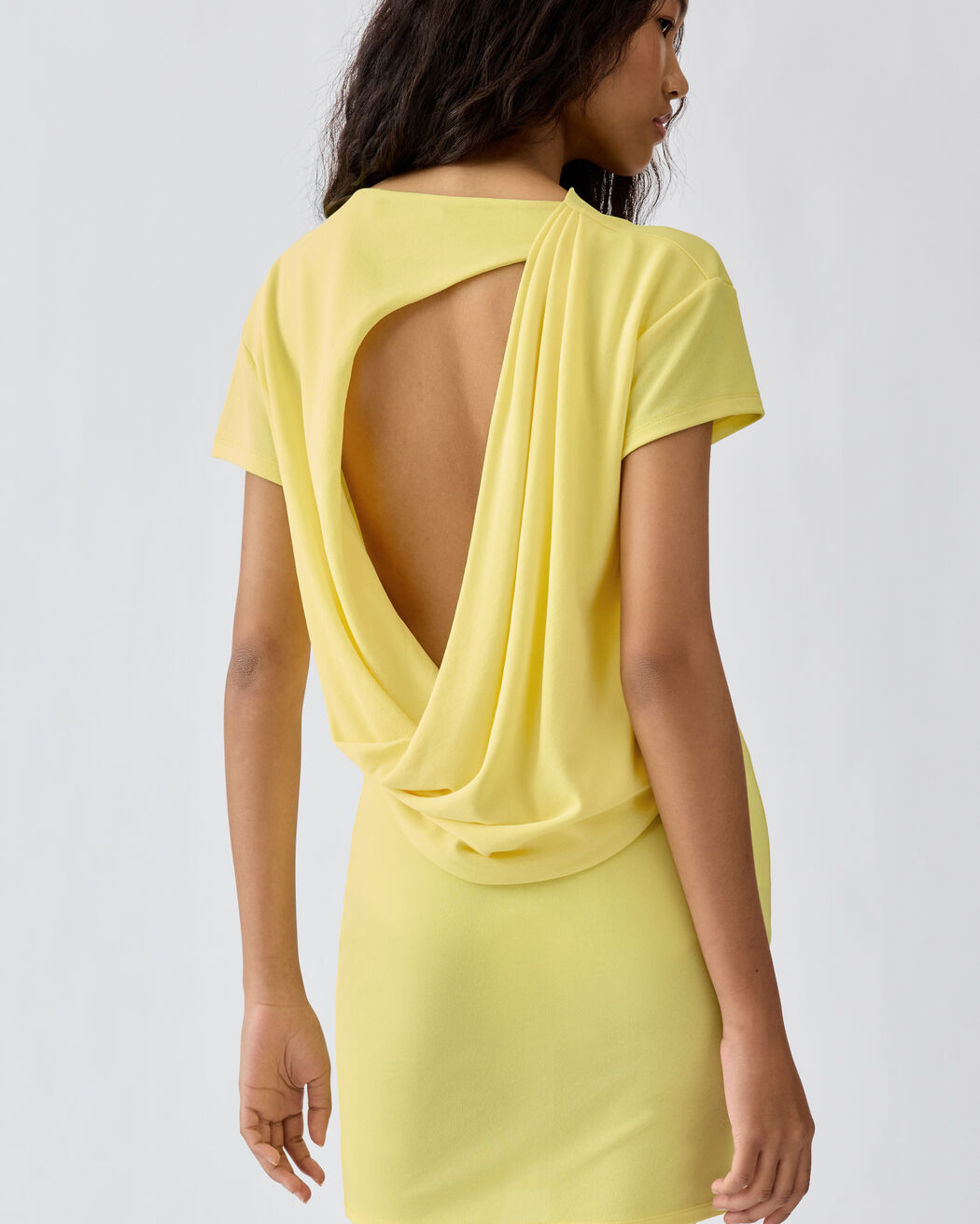 The Mistral short-sleeve dress jacquemus the mistral short sleeve dress