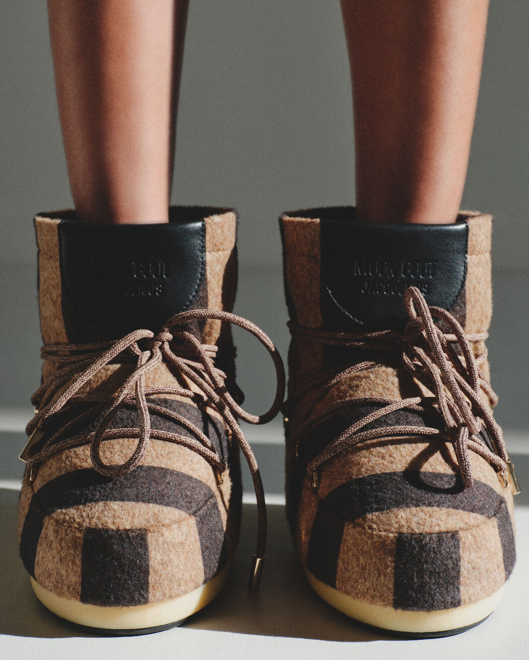 The Jacquemus Yeti Mid Moon Boot the jacquemus yeti mid moon boot