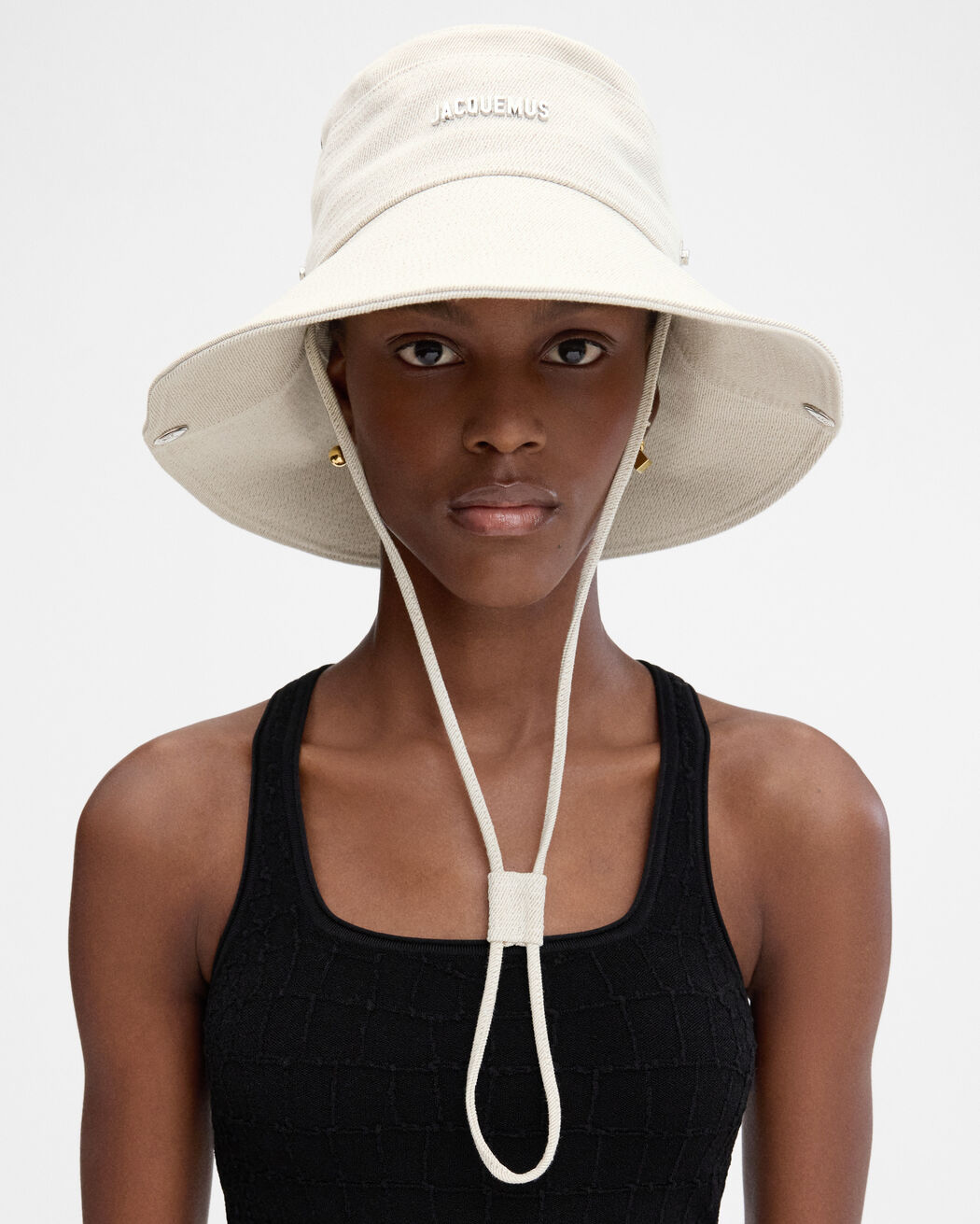 The de-Nîmes denim bucket hat jacquemus the de n mes denim bucket hat