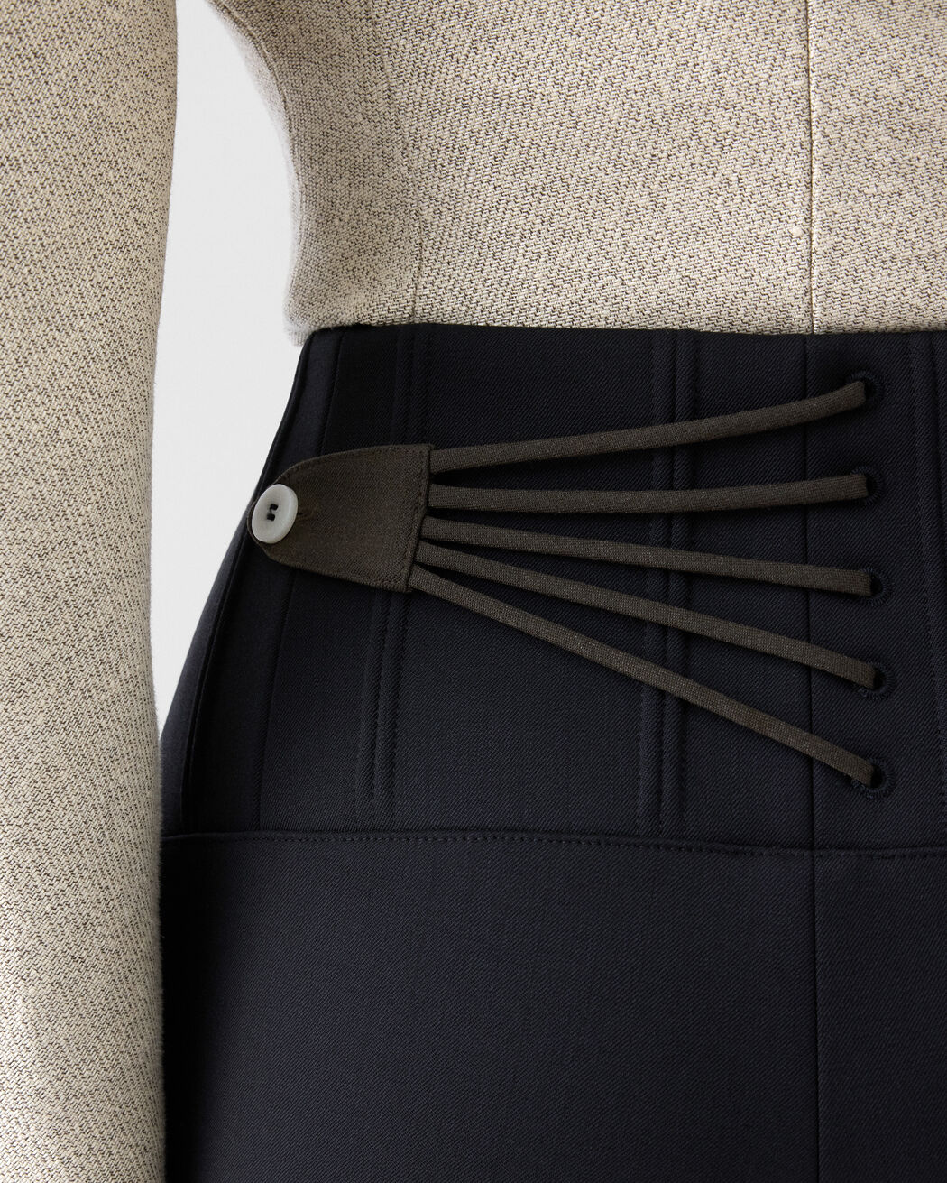 The Arlésien pants jacquemus the arl sien pants