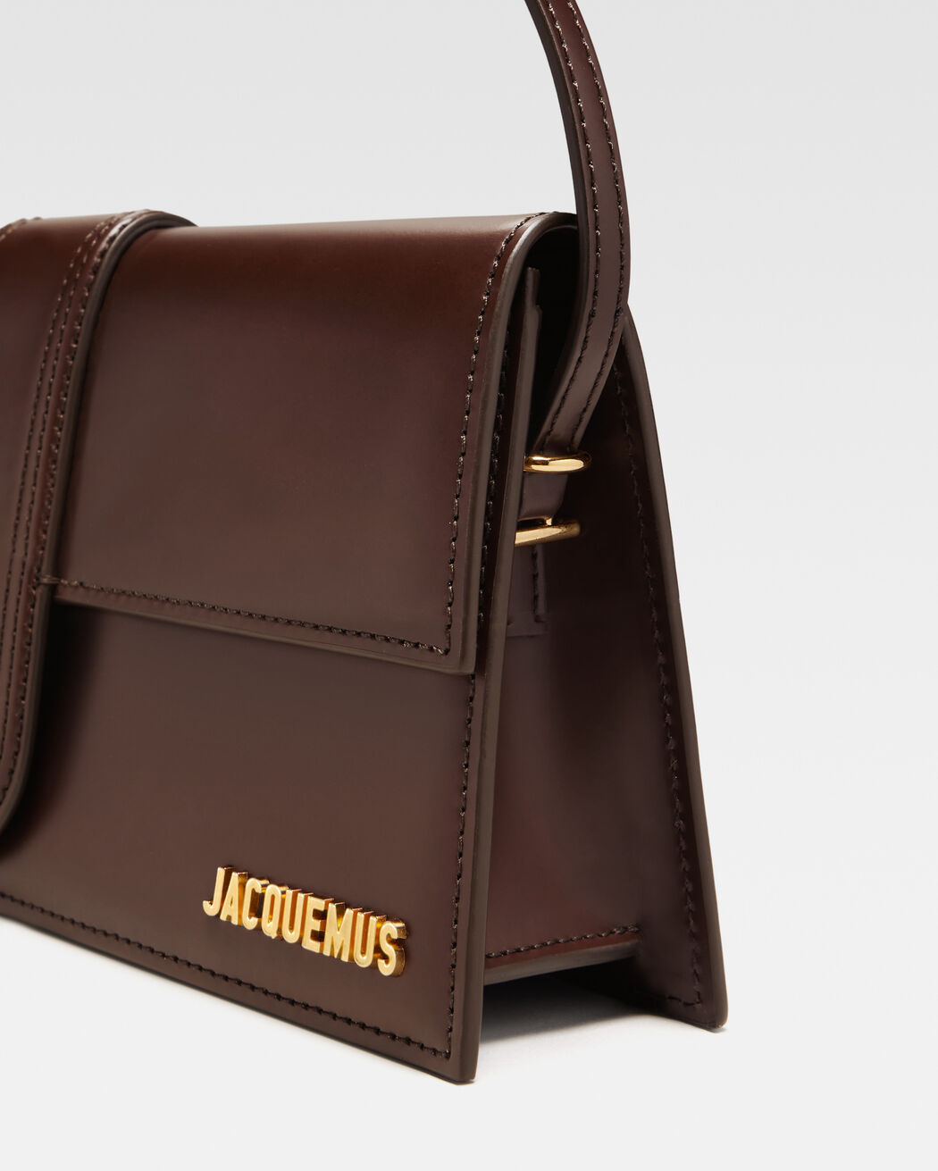 حقيبة The long Bambino jacquemus حقيبة the long bambino