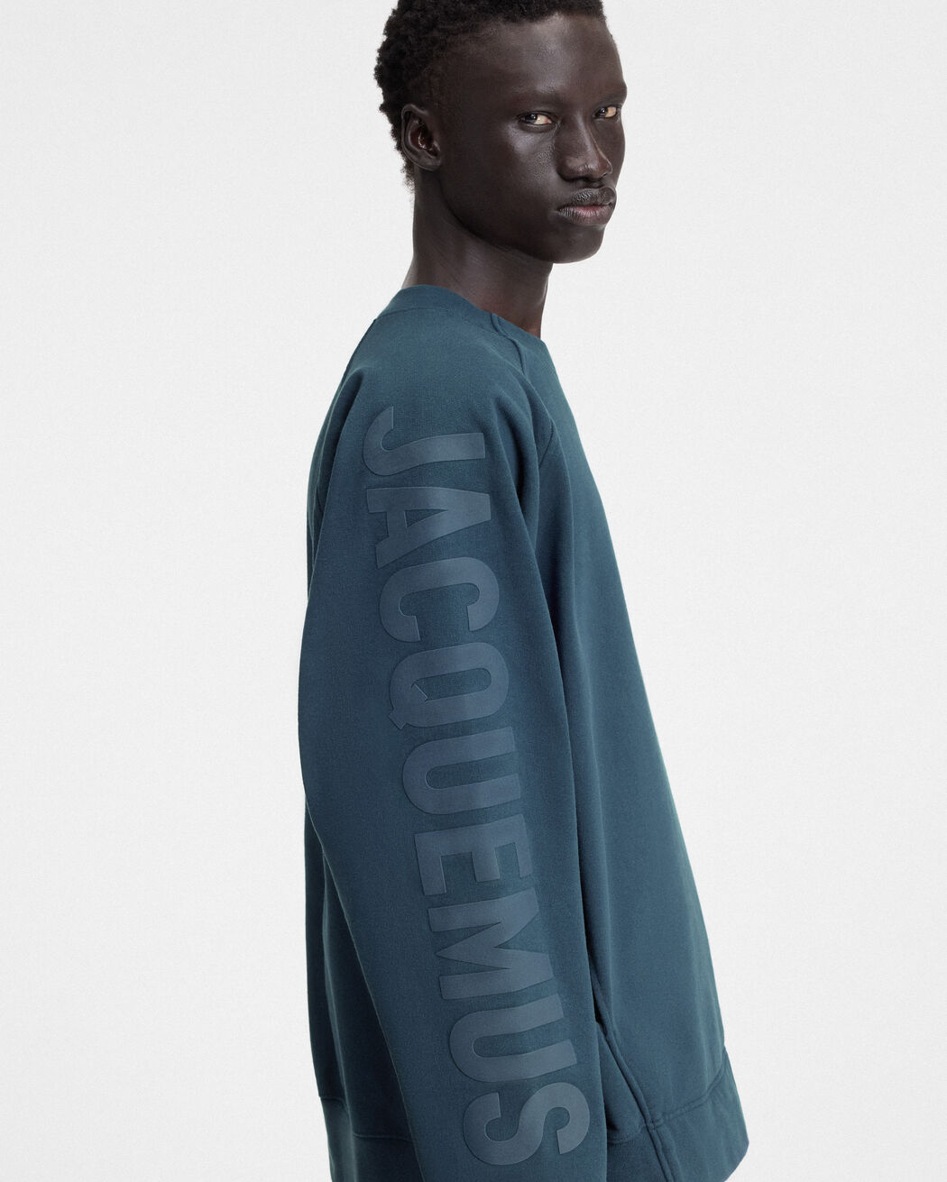 سويت شيرت Le Sweatshirt Typo jacquemus سويت شيرت le sweatshirt typo
