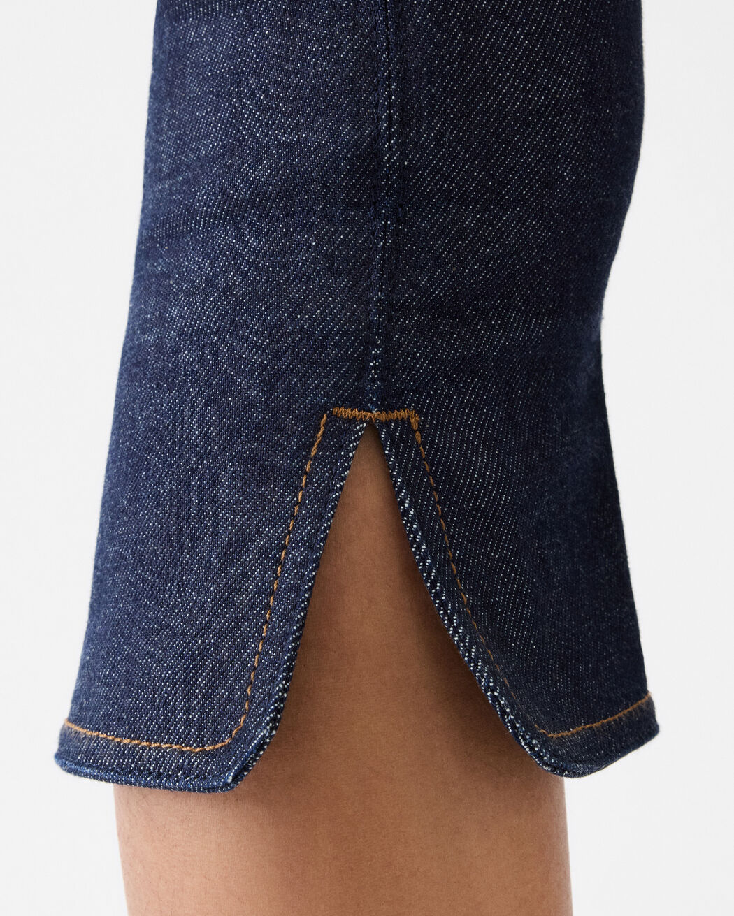 The Capri de-Nîmes denim pants jacquemus the capri de n mes denim pants