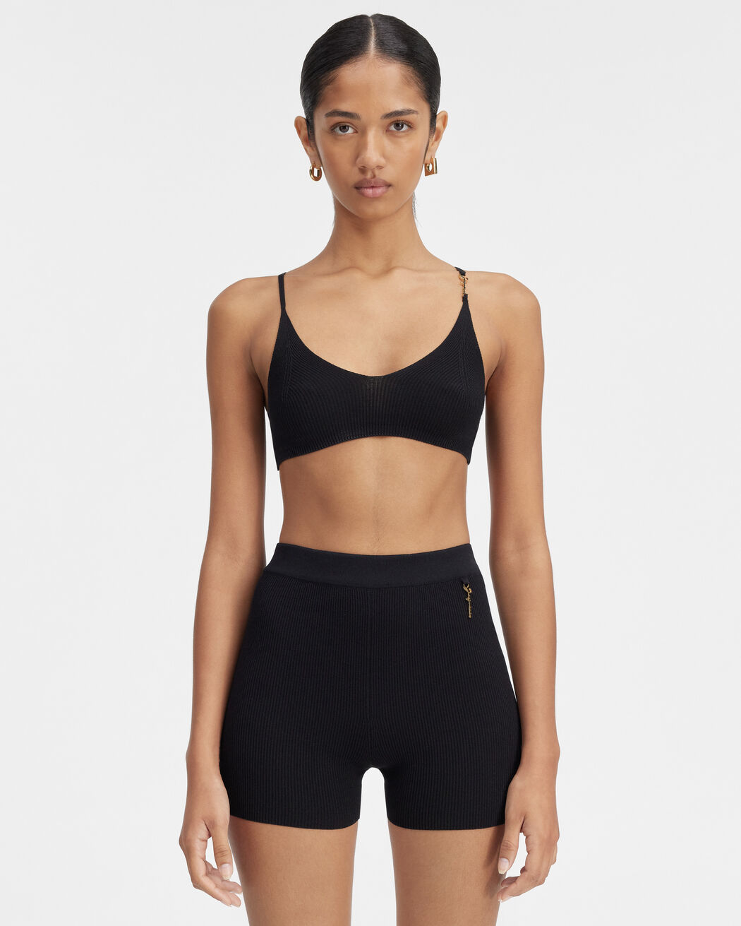 بلوزة Le Bandeau Pralu jacquemus بلوزة le bandeau pralu