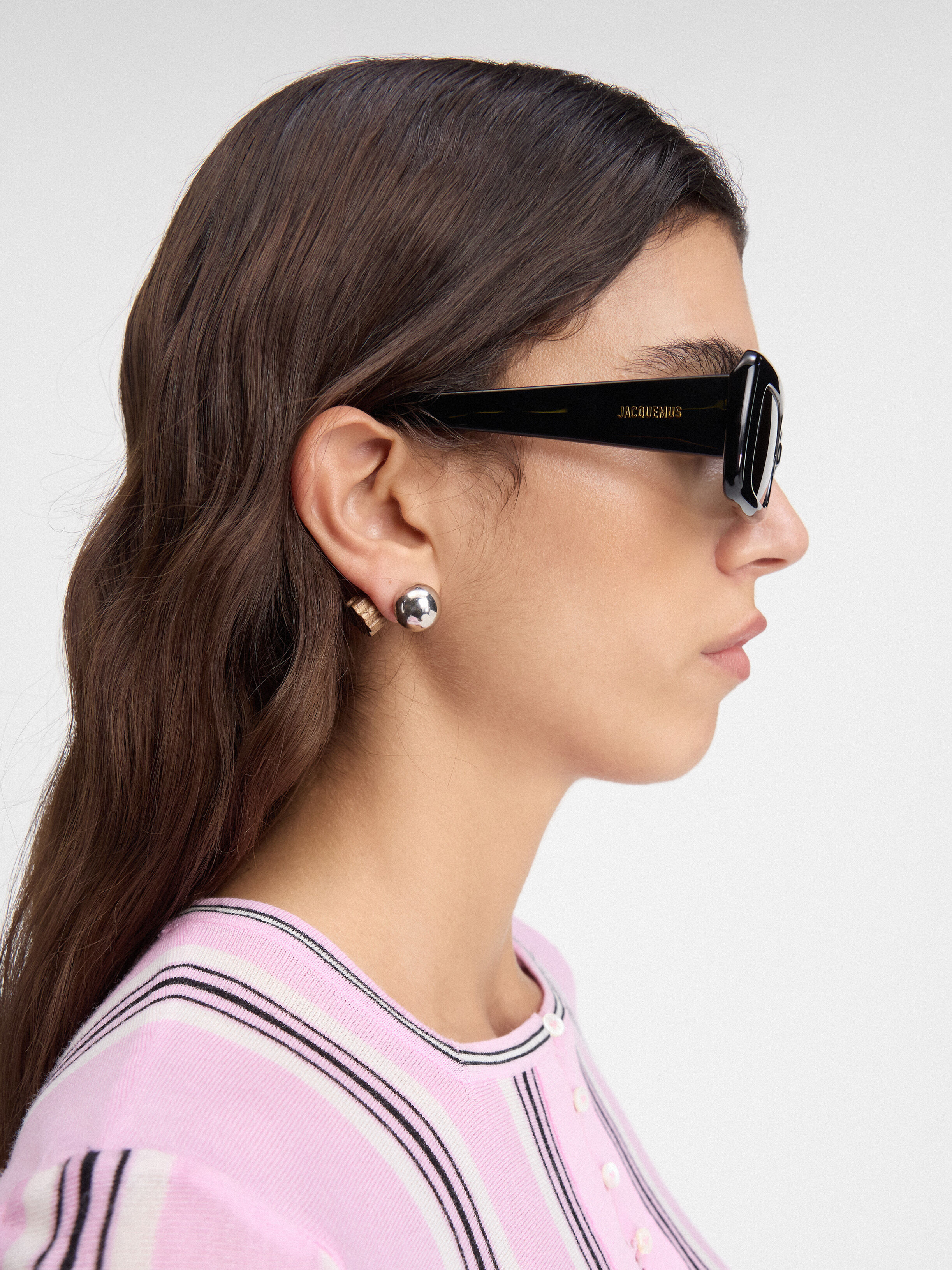 The Rond Carré sunglasses, Black | JACQUEMUS UAE The Rond Carré sunglasses, Black | JACQUEMUS UAE