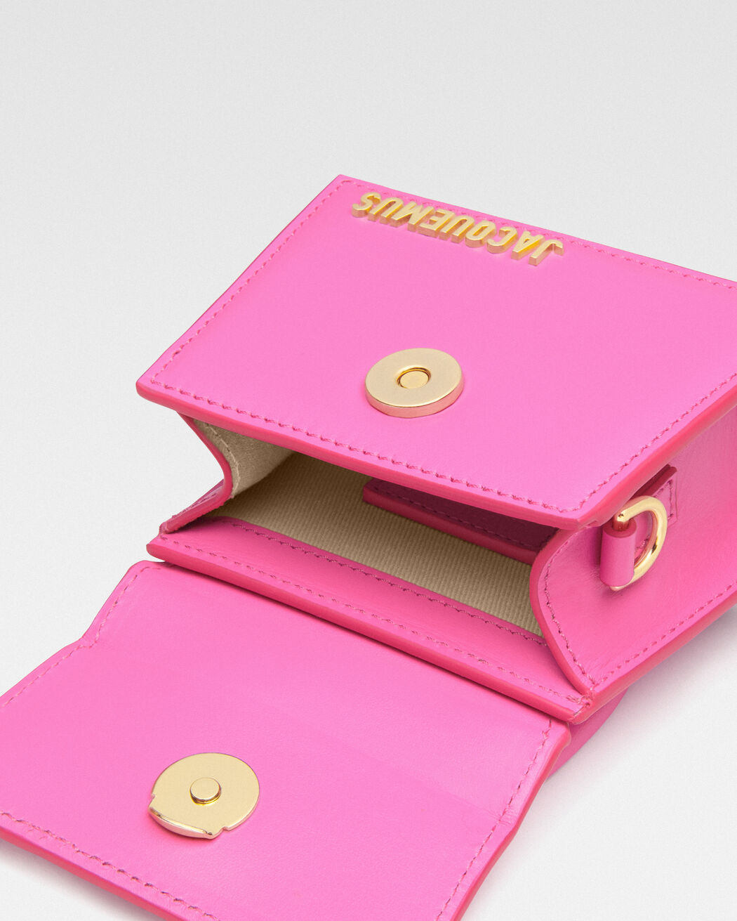 The Chiquito jacquemus the chiquito