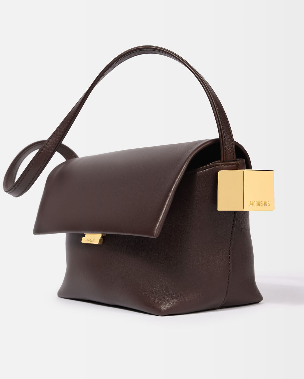 The Rond Carré jacquemus the rond carr