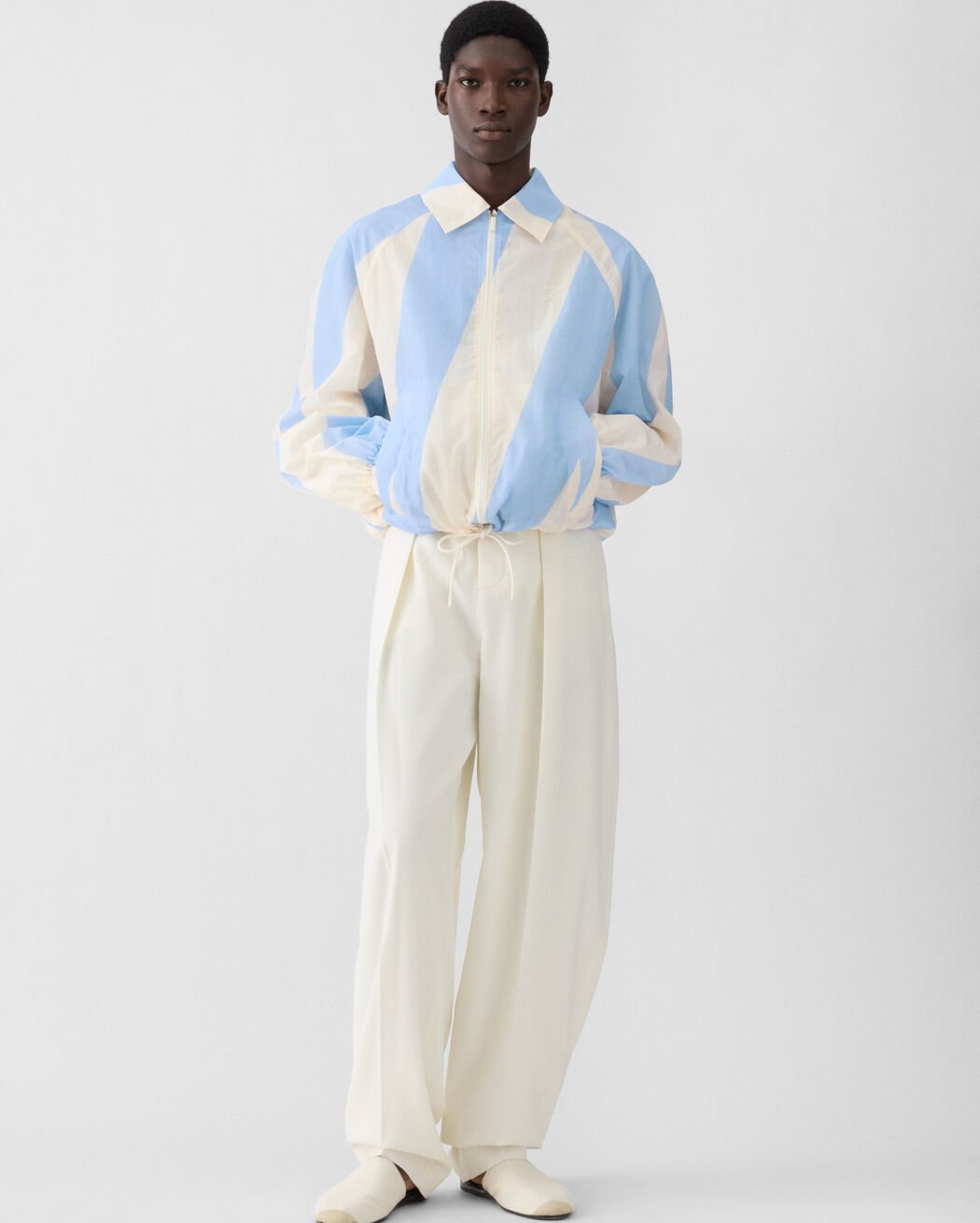 The windbreaker jacquemus the windbreaker