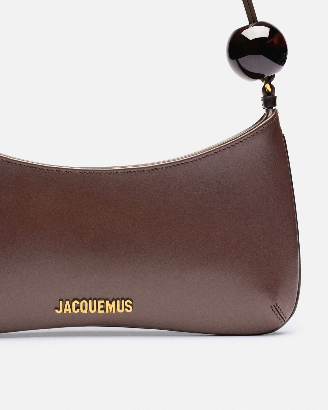 Le Bisou Perle jacquemus le bisou perle