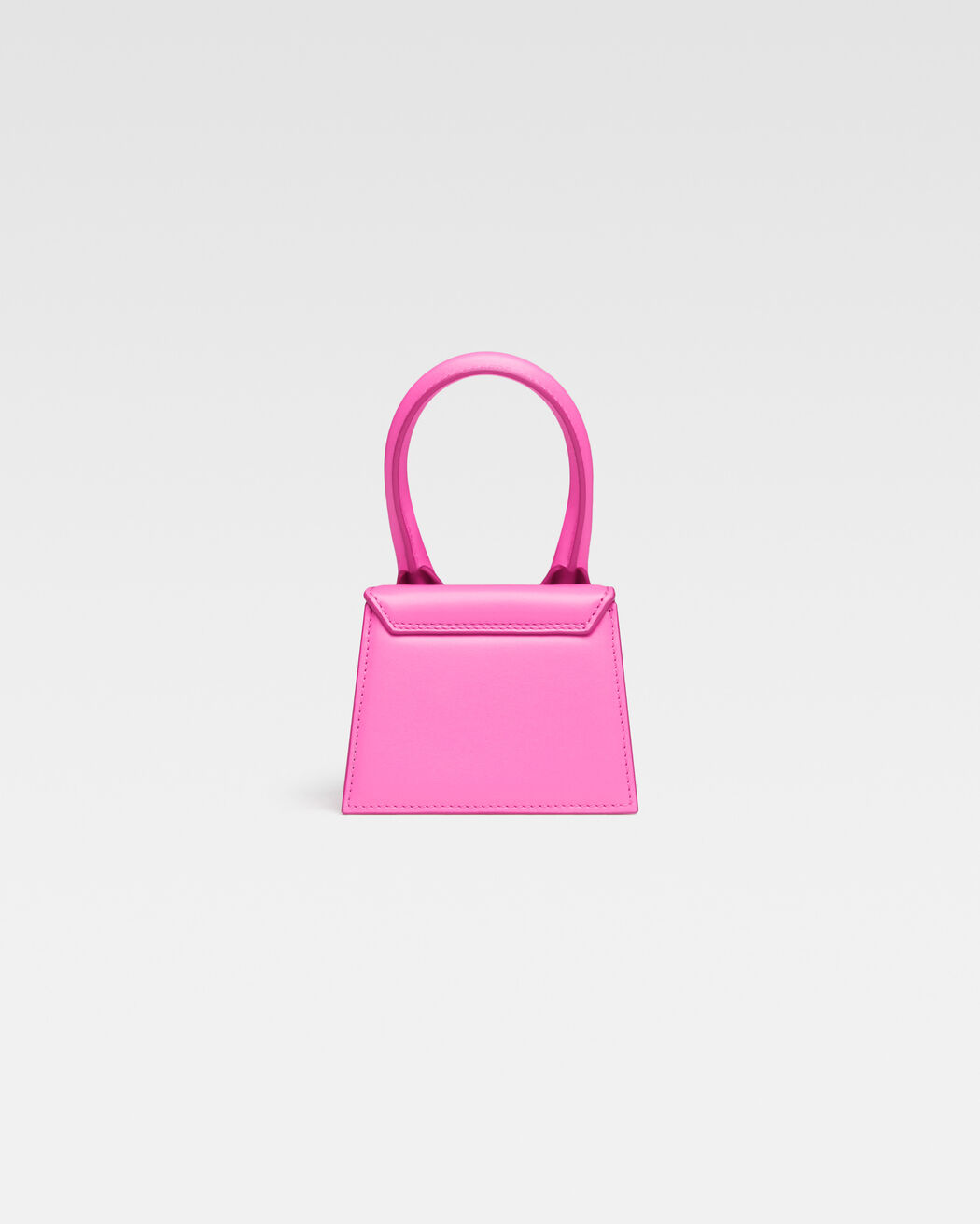 The Chiquito jacquemus the chiquito