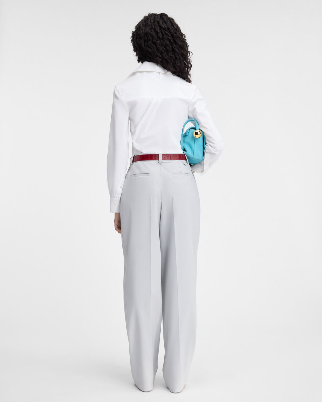 بنطال Le Pantalon Curzio jacquemus بنطال le pantalon curzio