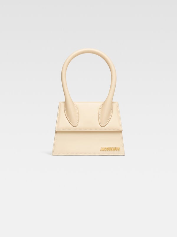 The medium Chiquito jacquemus the medium chiquito