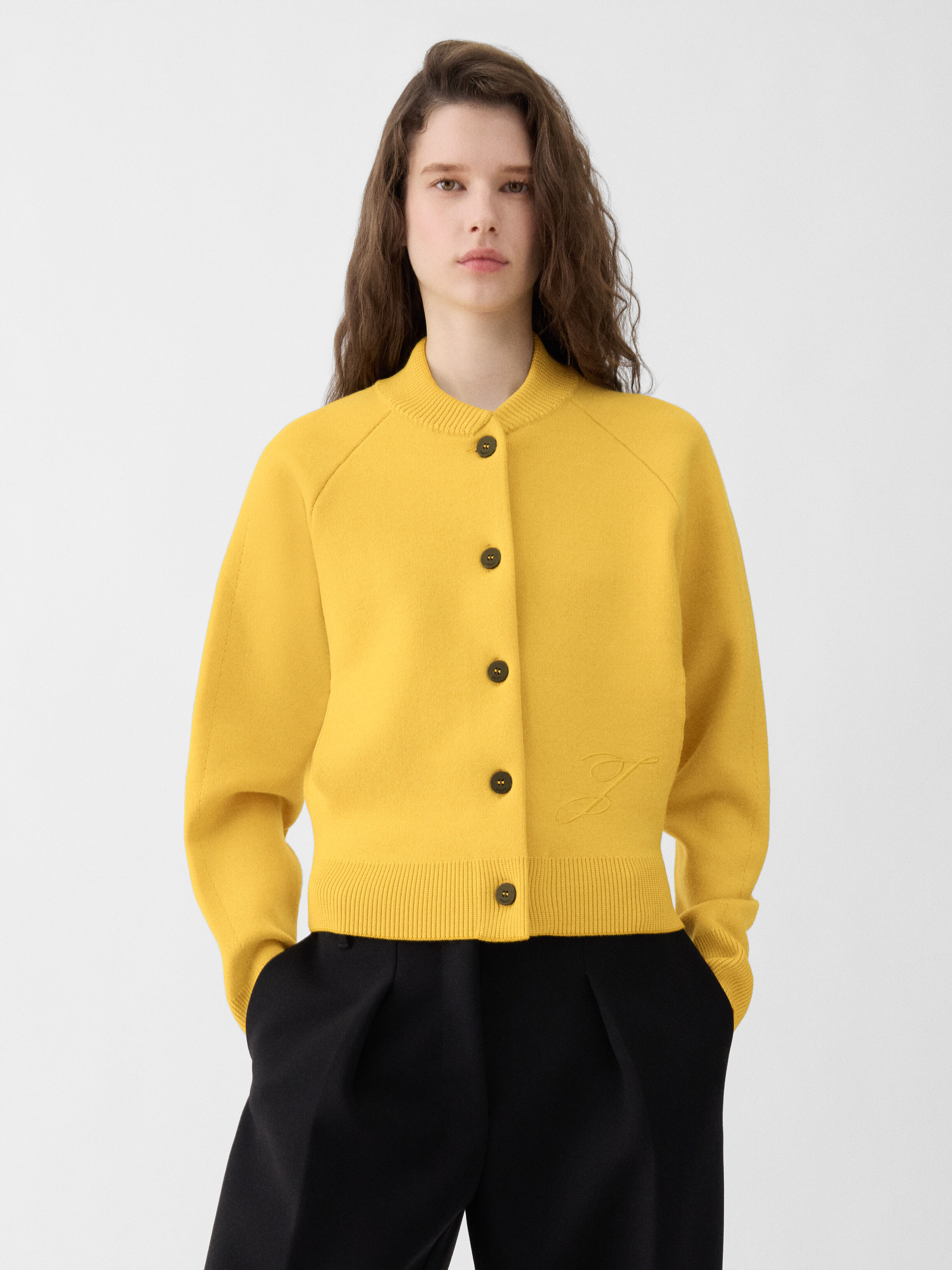 Shop Knits for Women | JACQUEMUS UAE