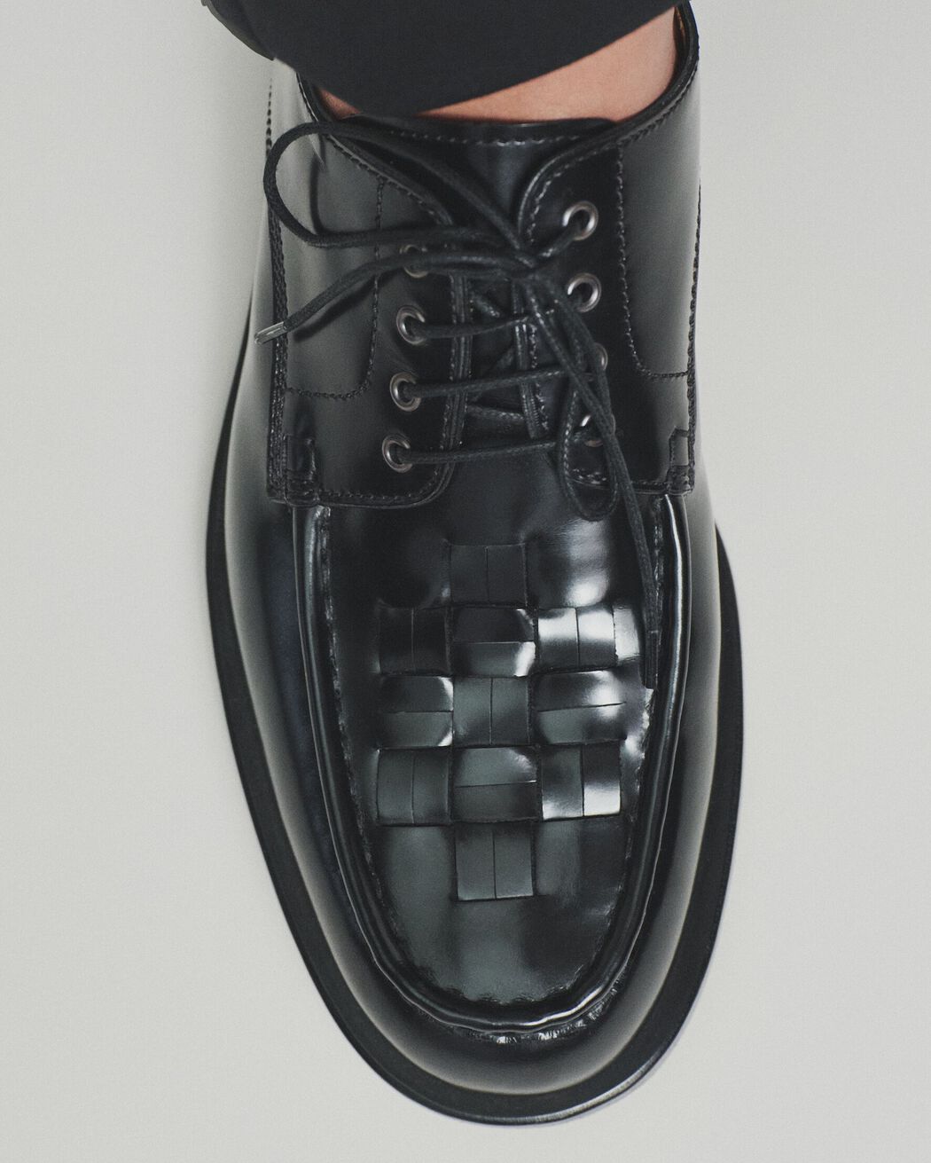 Les Derbies Tressees jacquemus les derbies tressees