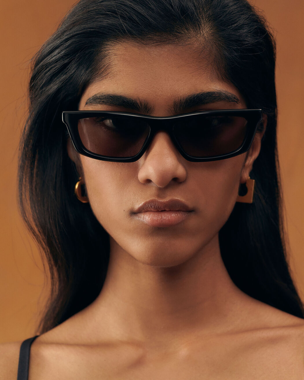 The Trapezi sunglasses
jacquemus the trapezi sunglasses