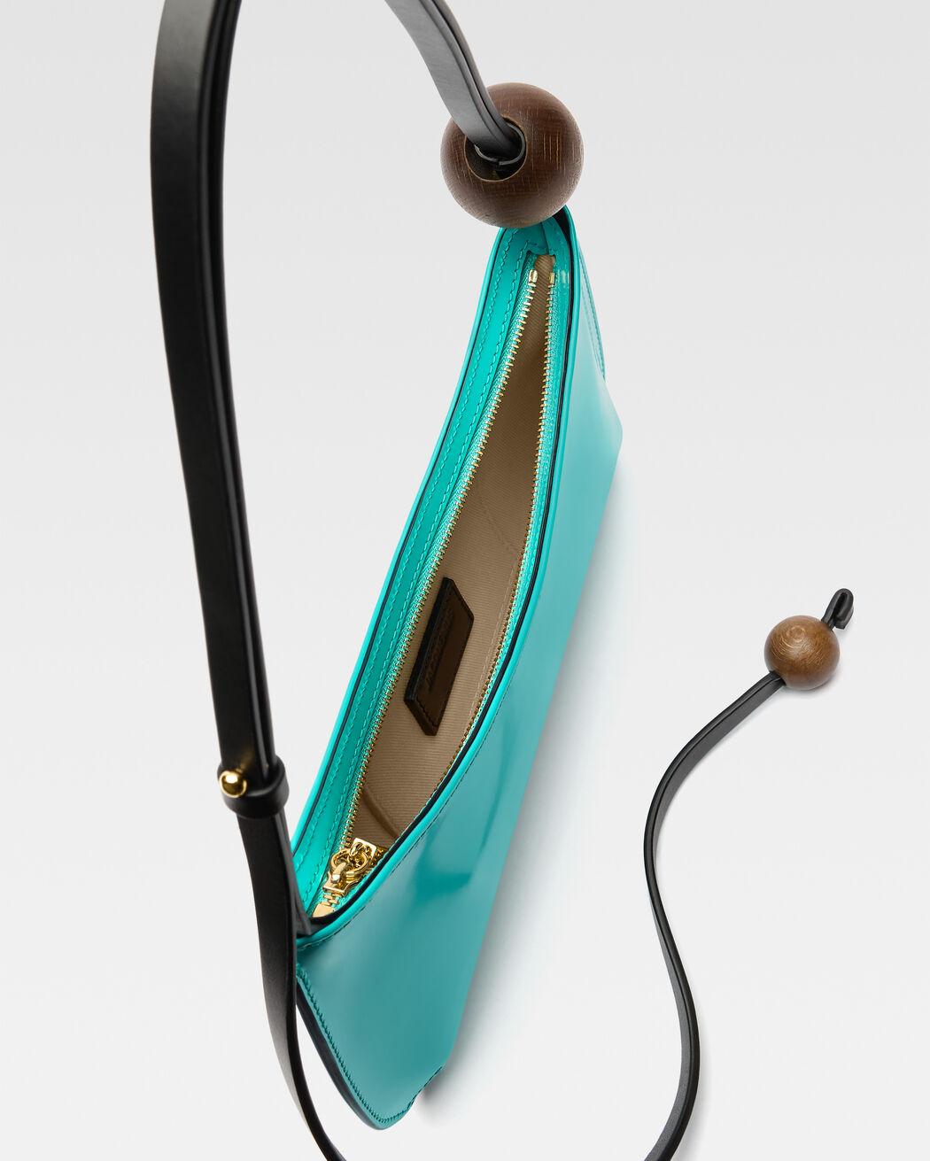 The Bisou Perle jacquemus the bisou perle