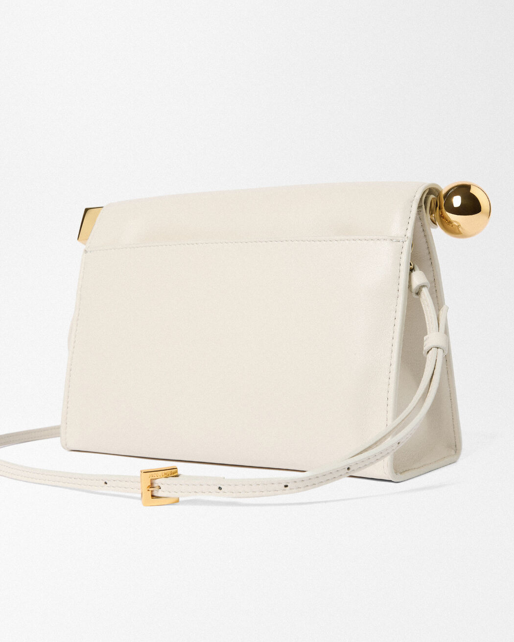 The Rond Carré bag jacquemus the rond carr bag