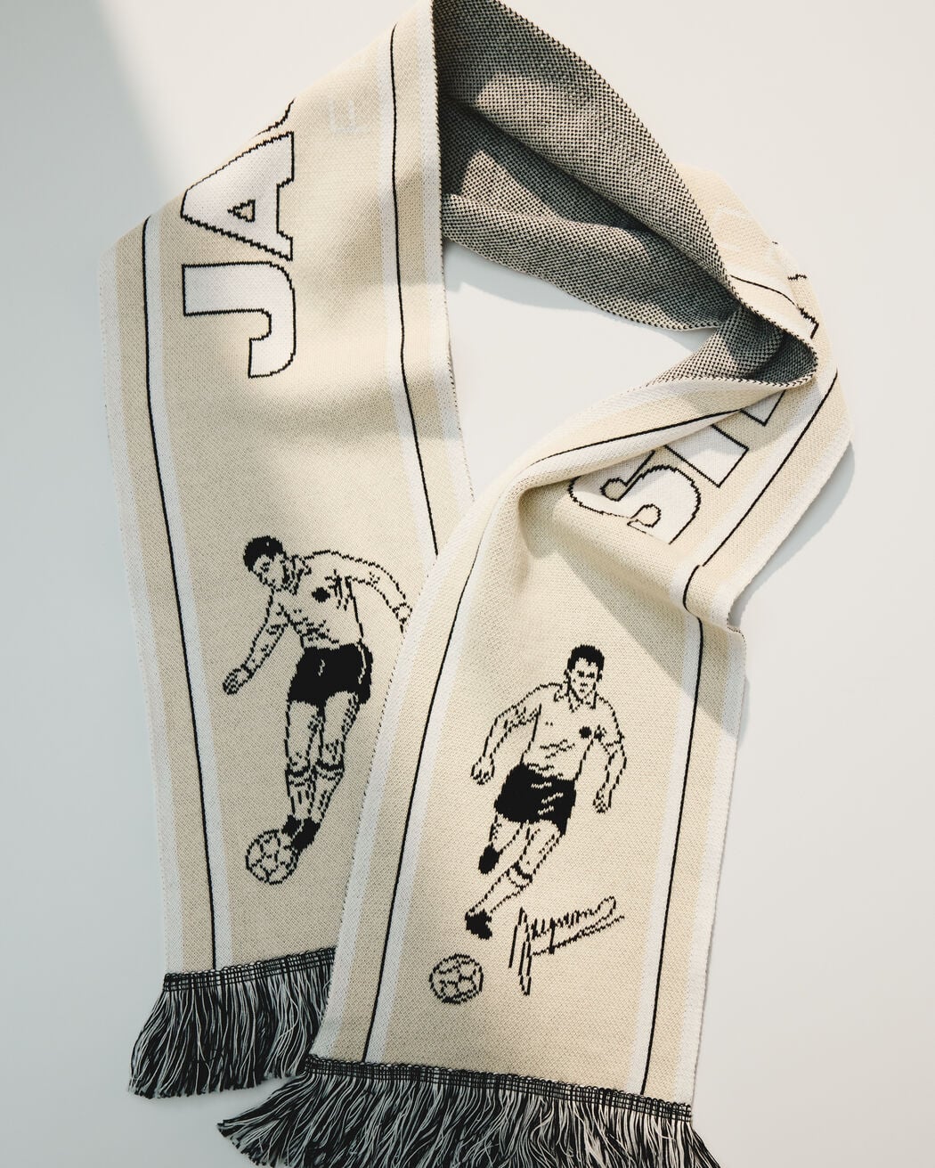 The Supporter scarf jacquemus the supporter scarf