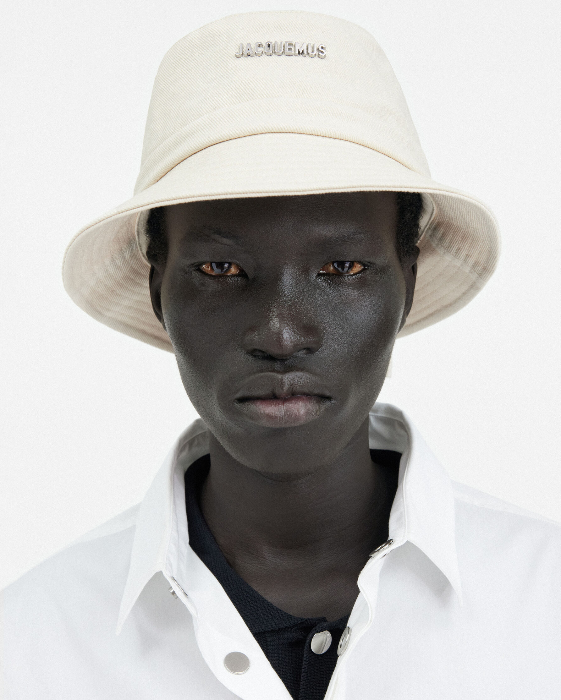 The Gadjo bucket hat, White | JACQUEMUS UAE