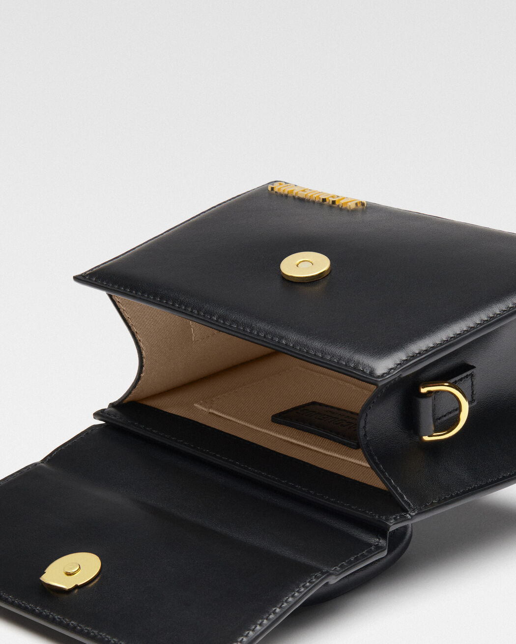 حقيبة Le Chiquito Noeud jacquemus حقيبة le chiquito noeud