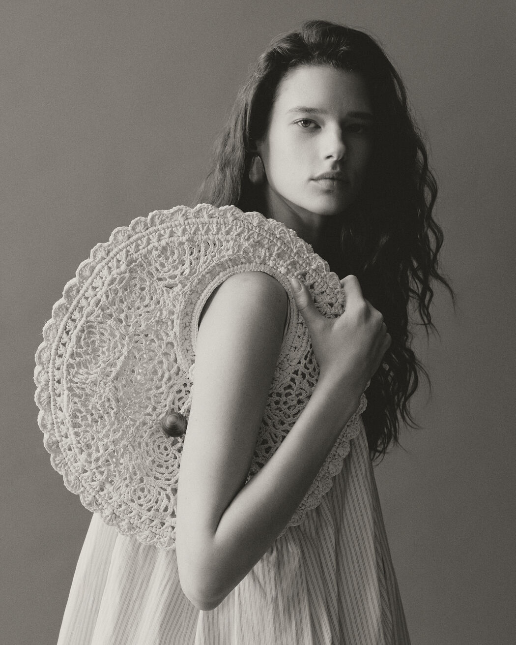 The Spiaggia Small Round Bag jacquemus the spiaggia small round bag