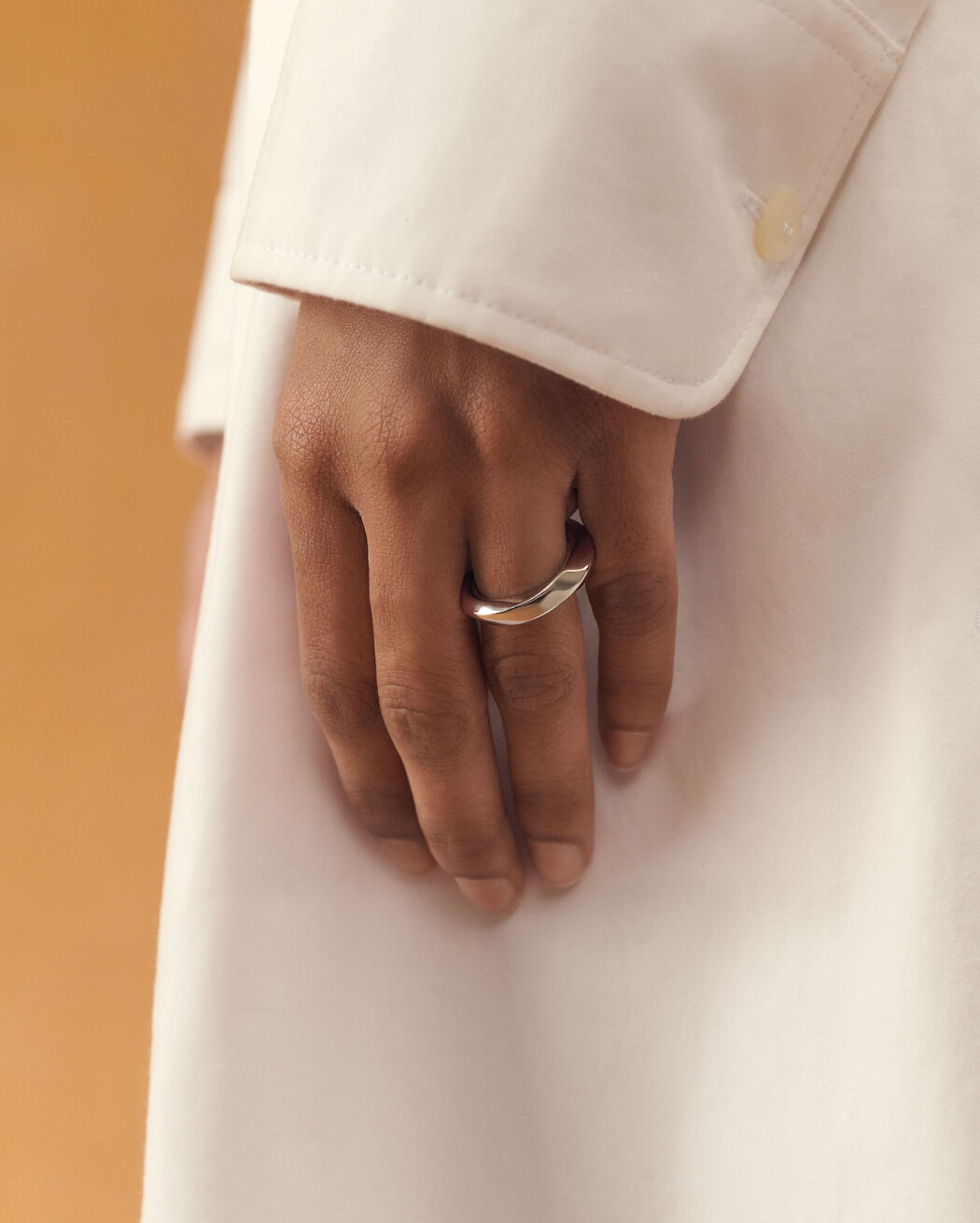 The Tourni ring jacquemus the tourni ring