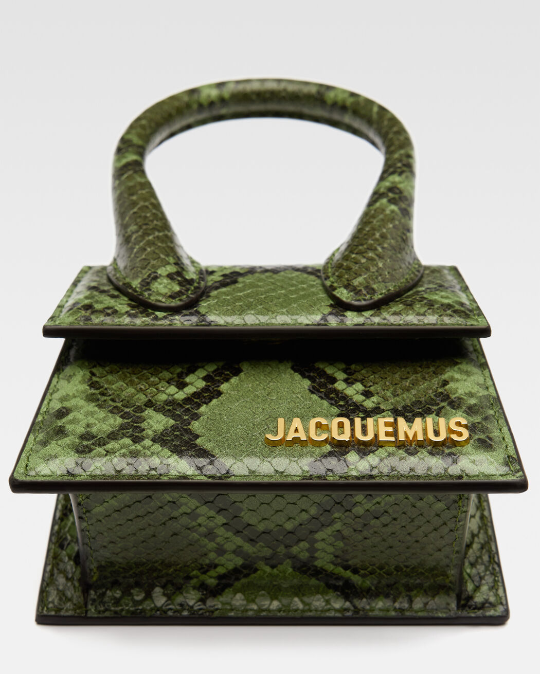 The Chiquito jacquemus the chiquito