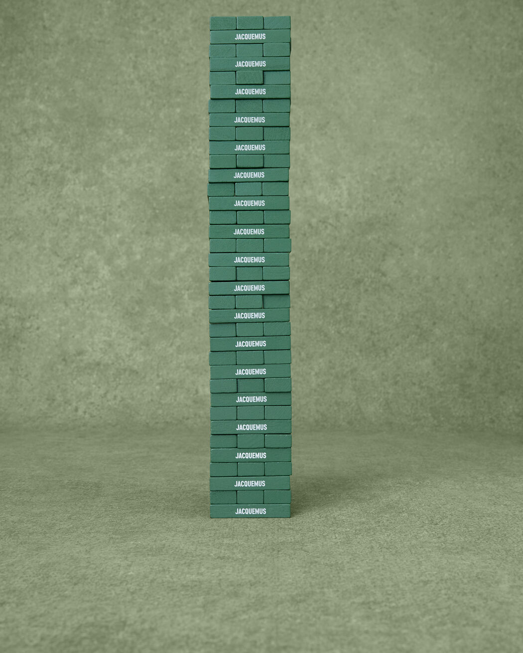 The tower jacquemus the tower