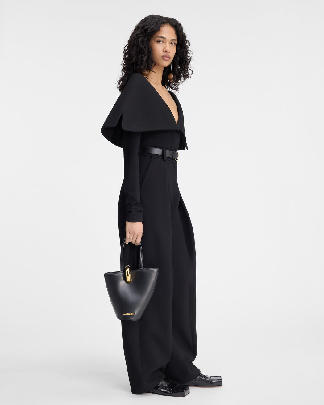 جاكيت La Veste Giacca jacquemus جاكيت la veste giacca