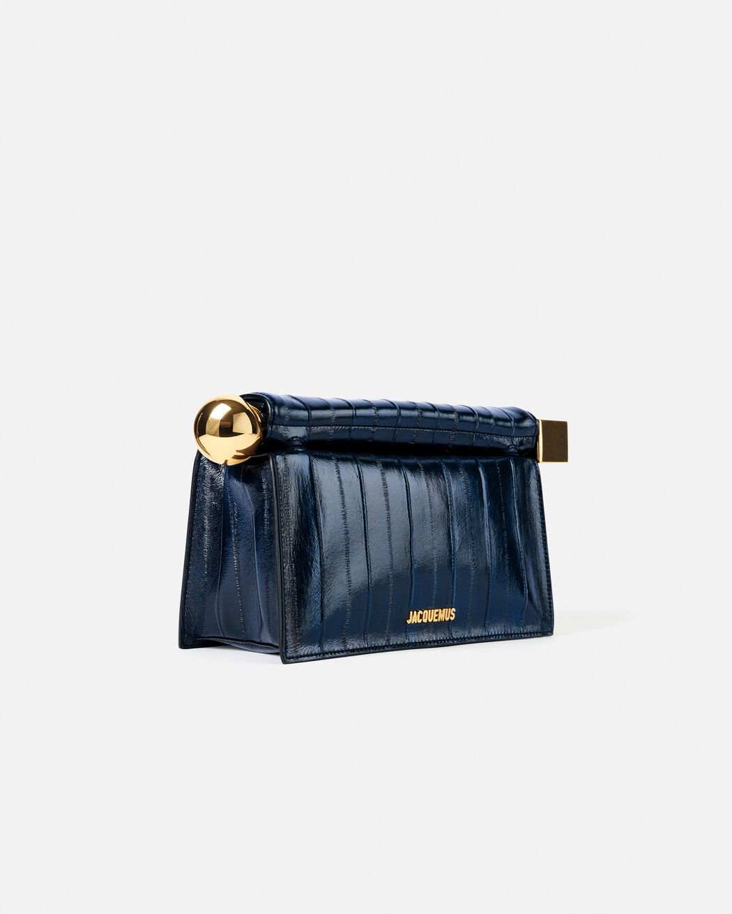 The Rond Carré clutch jacquemus the rond carr clutch