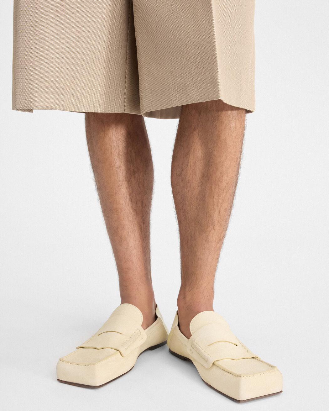 حذاء لوفر The Carré jacquemus حذاء لوفر the carr