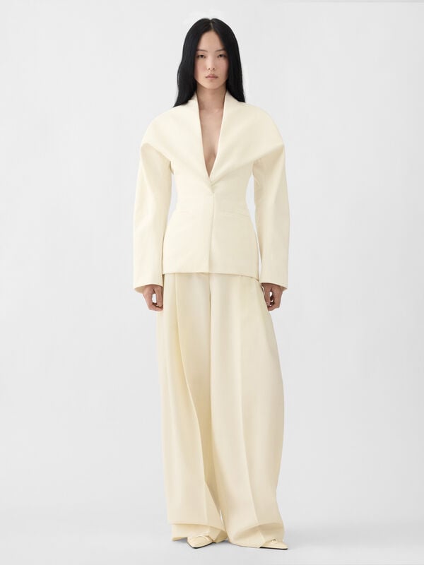 The Man's pants
jacquemus بنطال the man s