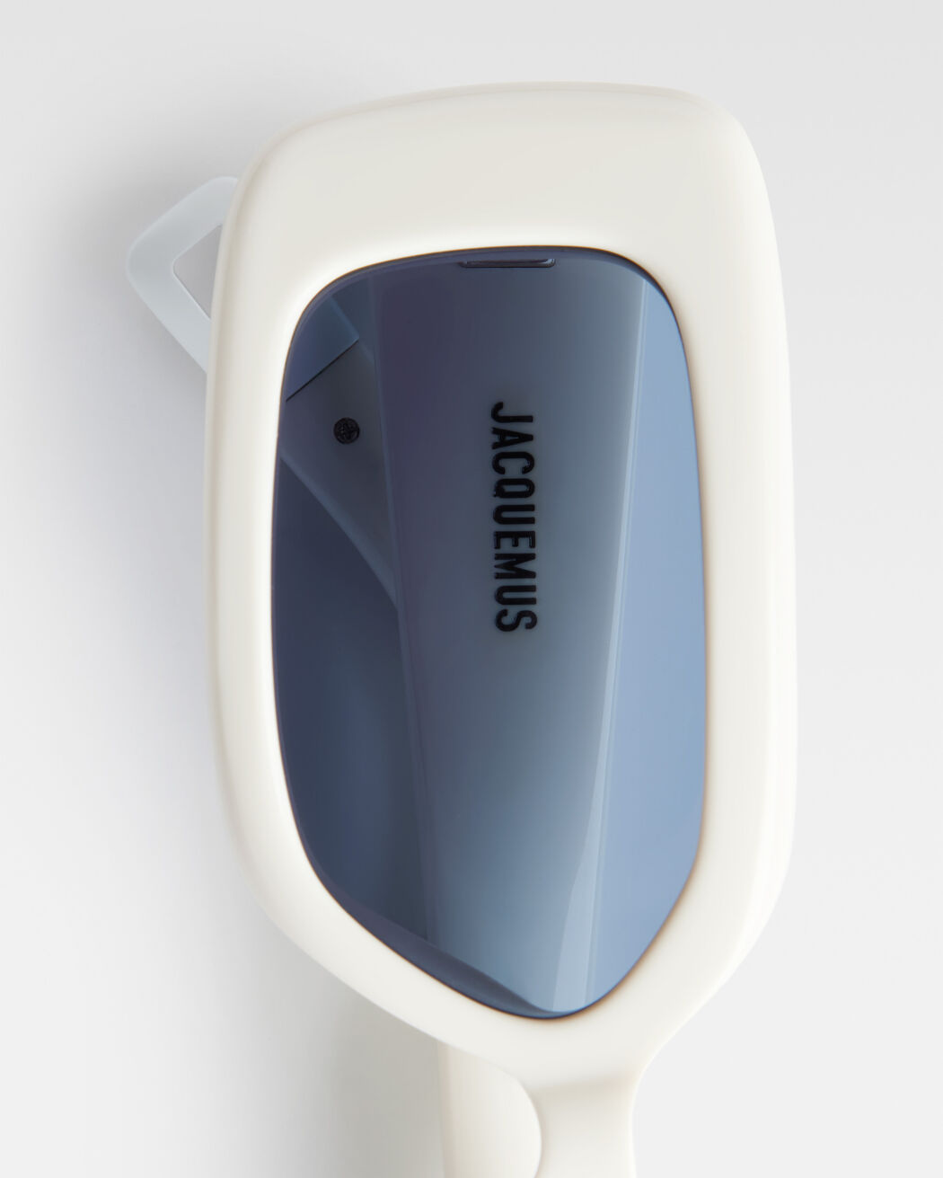 The Rond Carré sunglasses jacquemus the rond carr sunglasses