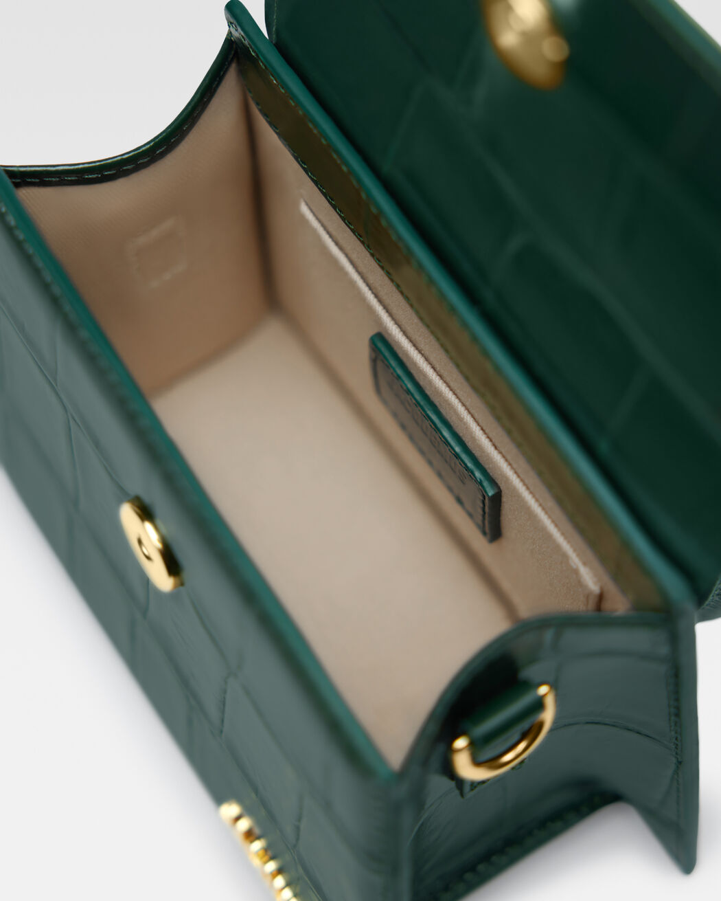 حقيبة The medium Chiquito with buckle jacquemus حقيبة the medium chiquito with buckle