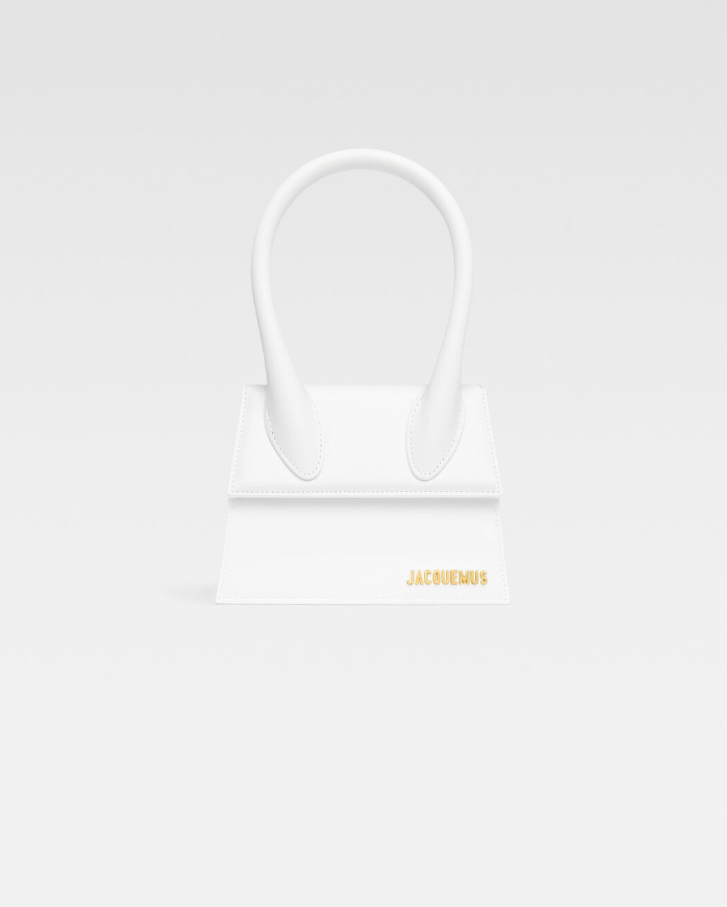 حقيبة The medium Chiquito jacquemus حقيبة the medium chiquito