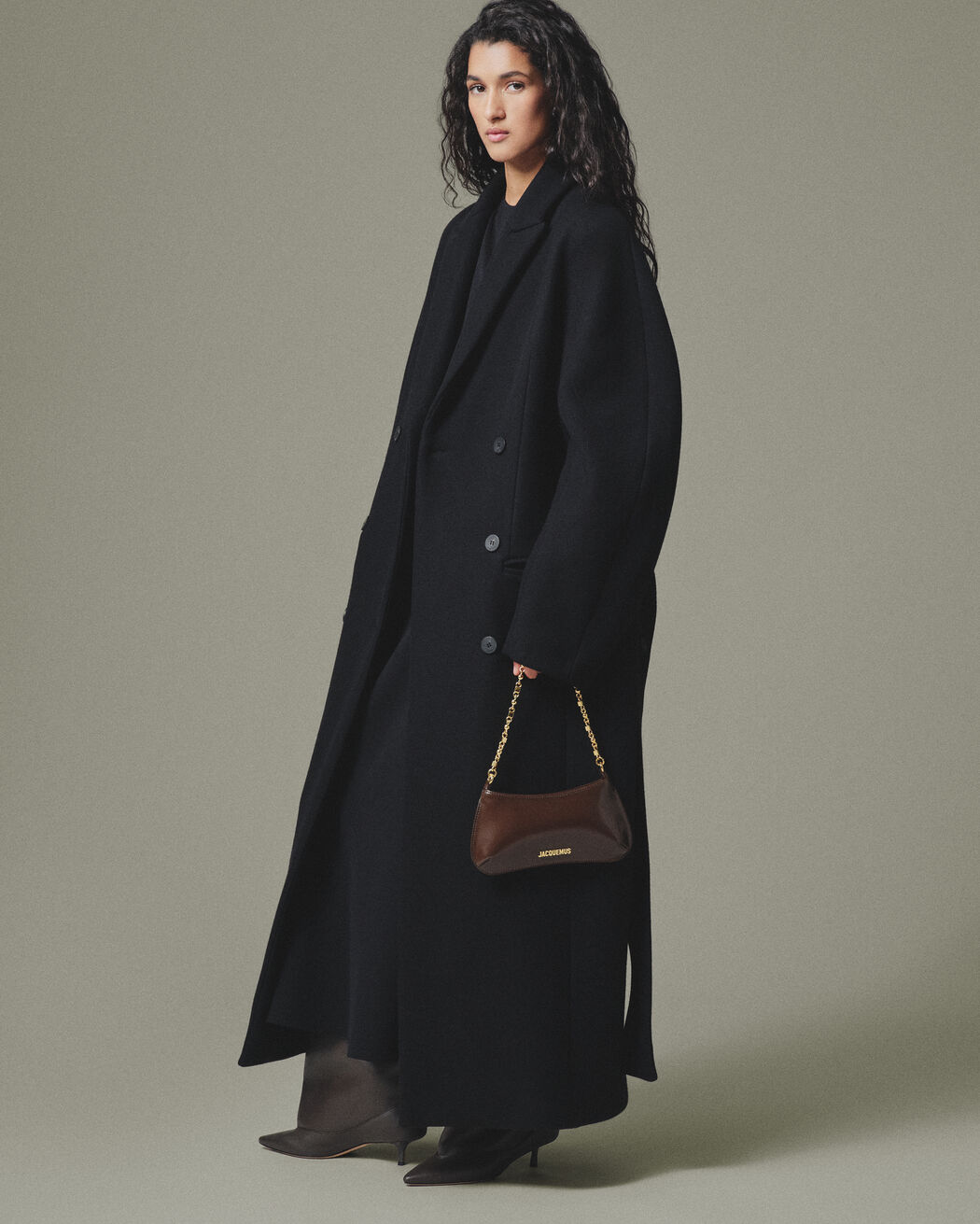 The Small Bisou Chaine jacquemus the small bisou chaine