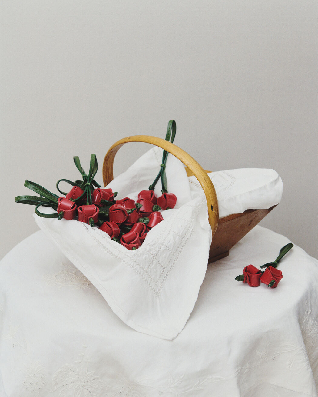 The cherries jacquemus the cherries