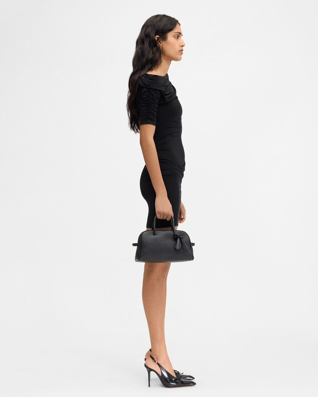 The Drapeado mini فستان jacquemus the drapeado mini فستان